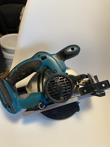 Makita ketassaag DSS610. Vähe kasutatud (4 foto / 6)