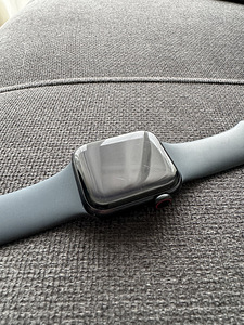 Apple Watch SE (2 gen) LTE 40mm (2 foto / 3)