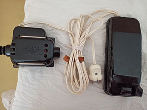 Õmblusmasina elektrimootor (2 foto / 2)