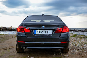 BMW f10 520d (7 foto / 15)