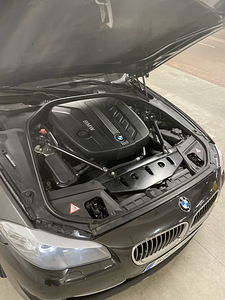BMW f10 2012 2.0d (7 foto / 12)