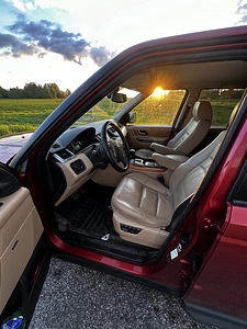 Range Rover Sport (15 фото из 15)