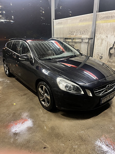 Volvo V60 1.6 110KW (6 foto / 9)