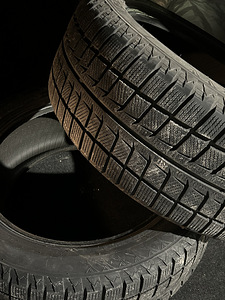 235/50R18 lamellrehvid (1 foto / 3)