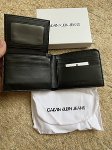 Rahakott Calvin Klein (4 foto / 4)