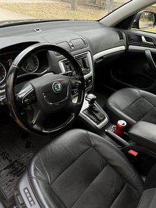 Skoda octavia scout 2.0 103kv (3 foto / 12)