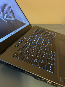 ASUS ROG Zephyrus G14 (5 foto / 8)