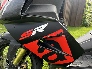 Aprilia sr 50r 2019 (6 foto / 9)