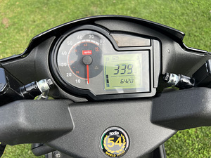 Aprilia sr 50r 2019 (9 foto / 9)