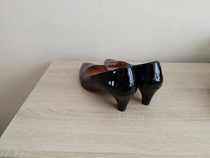 Nahast kingad (2 foto / 2)