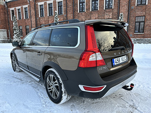 Volvo XC70 120kW 2012 (4 foto / 14)