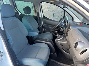 Citroen Berlingo Multispace N1 (10 фото из 12)