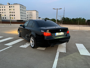 BMW 530 3.0D 160KW (4 foto / 9)