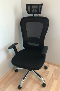 Ergonoomiline kontoritool (2 foto / 6)