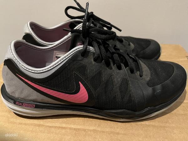 Ботинки Nike 38.5 (фото #2)