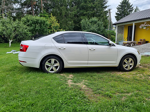 Skoda Octavia CNG (3 foto / 10)