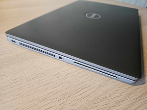 Dell Latitude 7430 Aluminium 14" i7-1265U 32RAM 512SSD Garan (2 foto / 4)
