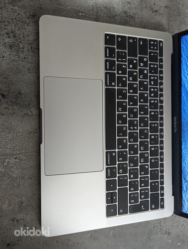 MacBook Pro (13 дюймов, 2017 г., два порта Thunderbolt) (фото #2)