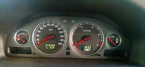 Volvo xc70 2.4 120kw Müüa/ vahetada (5 foto / 6)