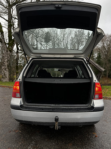 Volkswagen golf 4 1.4 55kw (12 foto / 12)