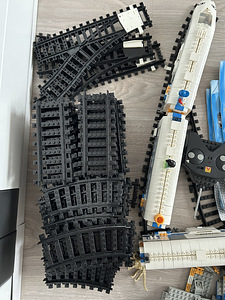 Lego rong jaamaga ja rööbastega (2 foto / 3)