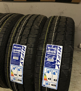 205/65/16C kaubik lamellrehvid HiFly Win-Transit 107/105R (2 foto / 2)