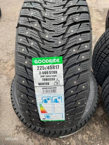 225/45/17 Goodride Z506 94H XL шипованные шины (фото #1)