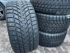 275/40/19 TRI-ACE Snow White II XL 105H naastrehvid (1 foto / 1)