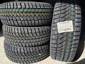 215/55/R17 Viatti Brina Nord V522 (1 foto / 1)