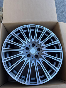 19 дюймов реплика дисков Mercedes 8.5 ET34 + 9.5 ET52 5x112 (1 фото из 1)
