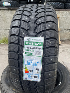 255/50/R19 Roverlo RWS-677 107H/XL шины (1 фото из 1)