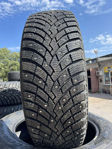 225/60/18 Pirelli Ice Zero2 104t (1 foto / 1)