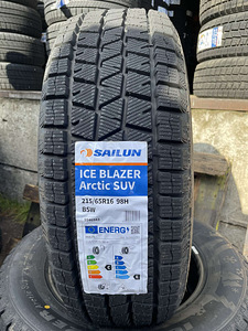 215/65/16 Sailun Iceblazer Arctic SUV 98h lamellrehvid (1 foto / 1)