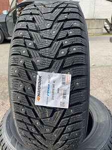 205/55/16 Hankook Winter i-pike RS2 94t xl naastrehvid (1 foto / 1)