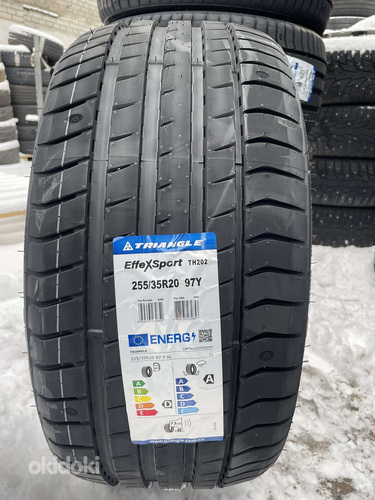 255/35/20 Triangle Effexsport TH202 97Y Suverehvid