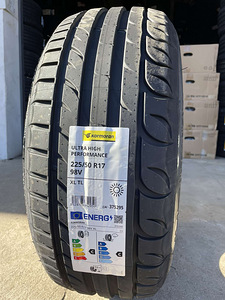 225/50/17 Kormoran UHP 98v xl