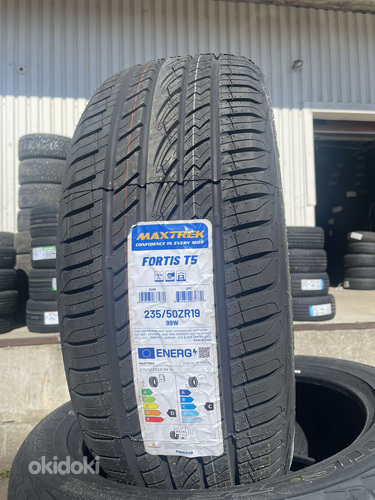 235/50/19 Maxtrek Fortis t5 99w