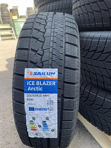 205/65/15 Sailun Iceblazer Arctic 94h lamellrehvid (1 foto / 1)