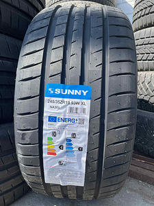 245/35/19 sunny na305 93w xl (1 foto / 1)