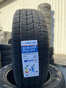 235/60/18 sailun iceblazer arctic suv 107t xl lamellrehvid (1 foto / 1)
