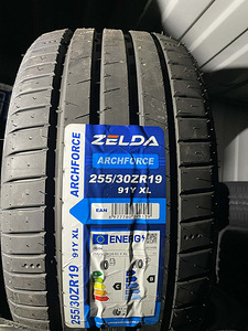 255/30ZR19	ZELDA	ARCHFORCE	91YXL (1 foto / 1)