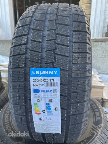 255/40R20 Sunny NW312 97H ламеллярные шины