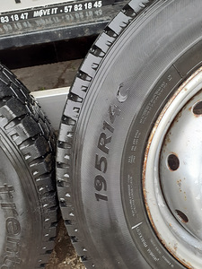 4 ratast Ford Transitile 195 R14C (3 foto / 6)