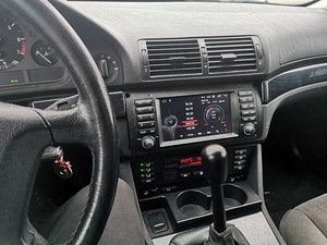 BMW 523I (6 фото из 11)