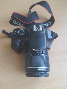 Фотоаппарат Canon 1100D (2 фото из 4)