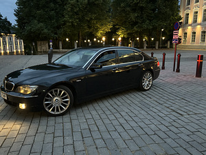 BMW 730d (4 foto / 8)