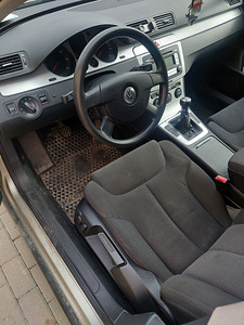 M/V VW Passat B6 2007a 2.0 103kw 4Motion (10 foto / 11)