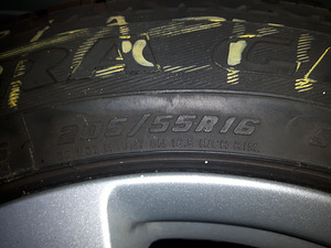 Диски с шинами BMW 5x120 205/55R16 Goodyear (3 фото из 3)
