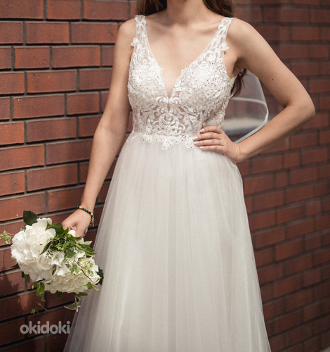 Свадебное платье 40 размера (фото #1)