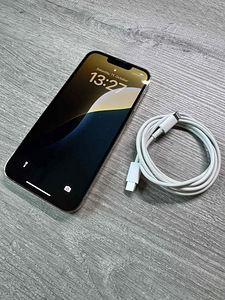 iPhone 13 Pro 128GB Gold (1 foto / 3)